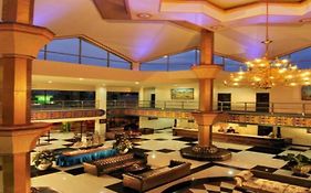 Yusro Hotel Restaurant & Convention
